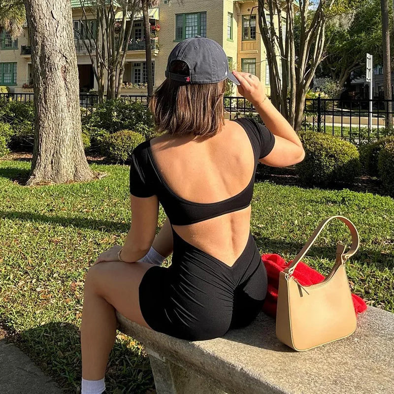Open-backed slim jumpsuit short-sleeved three-dimensional fashion jumpsuit street sports round neck tight suit